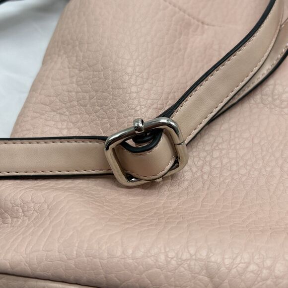 Giani Bernini Pebbled Faux Leather Crossbody Pink Bag Silver Hardware‎ - Picture 6 of 16